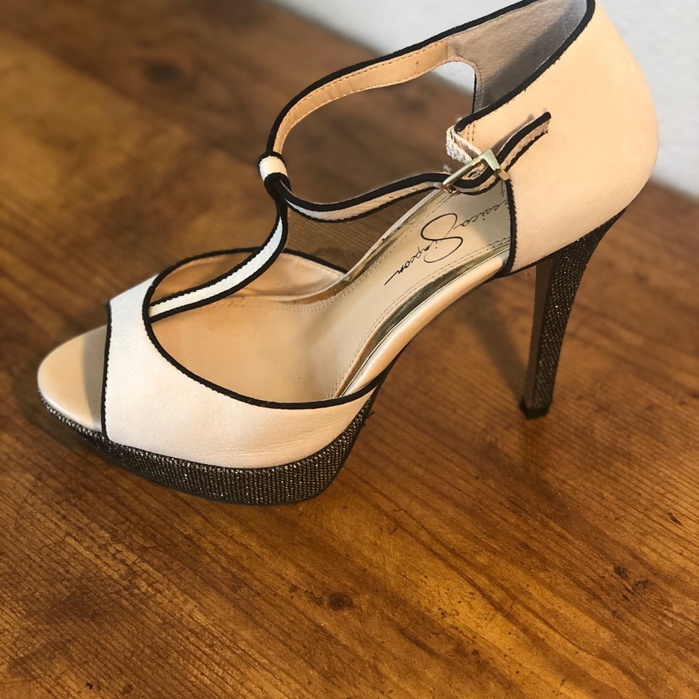 Jessica Simpson Pink with Sparkling heel 9